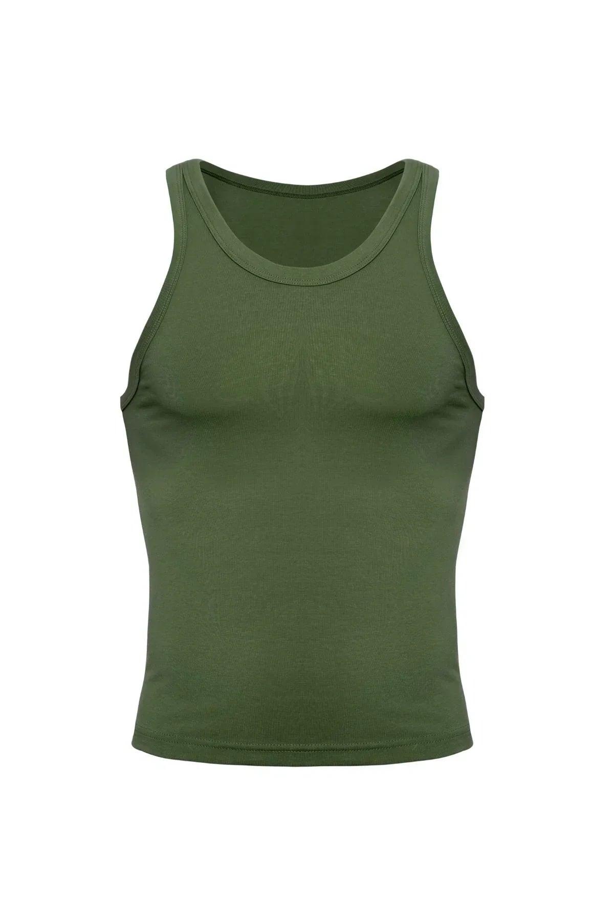 Men's pine green cropped tank top, athletic fit, sleeveless sportswear.